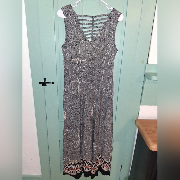 JBS 100% Rayon Boho Button Front Maxi Dress With Cutout Back - Picture 8 of 15